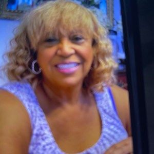 Meet your Posher, Edna